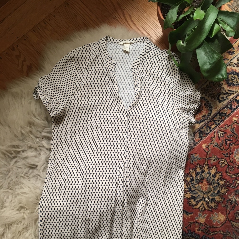 Polka dotted pattern shift dress ✨